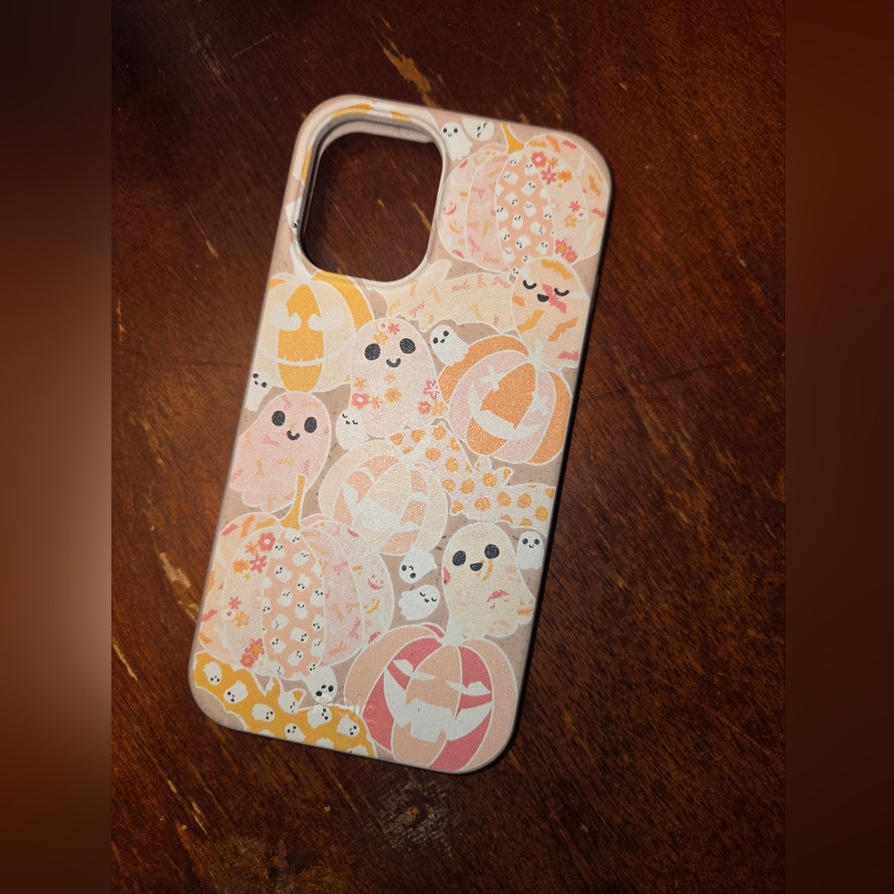 Iphone 16 Pastel Ghost Case
